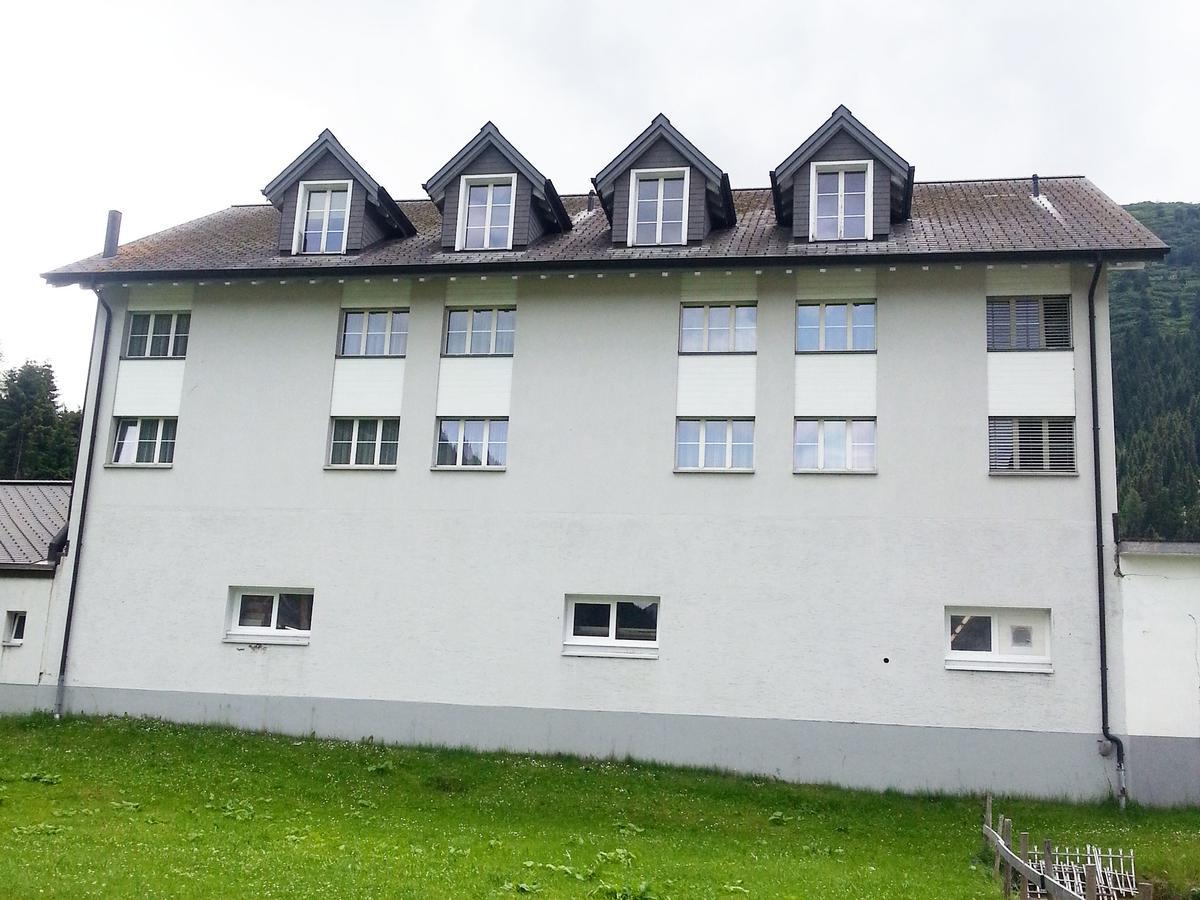 Casa Popolo Andermatt Hostel ภายนอก รูปภาพ